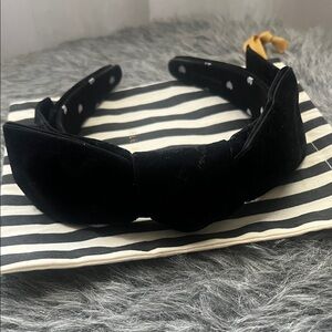 Lele Sadoughi Black Velvet Headband